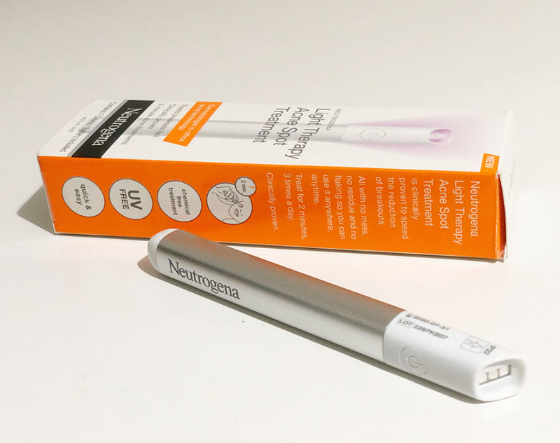 Red and Blue Light Wavelength of Neutrogena Spot Treatment Pen Gold