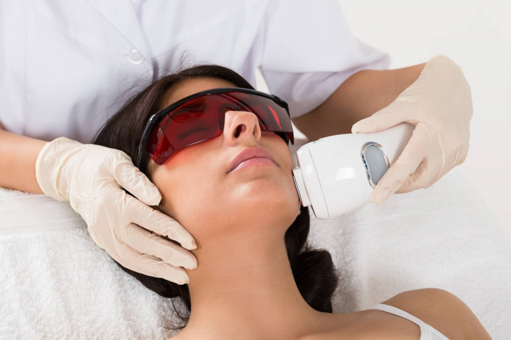 How to use LED light therapy devices safely