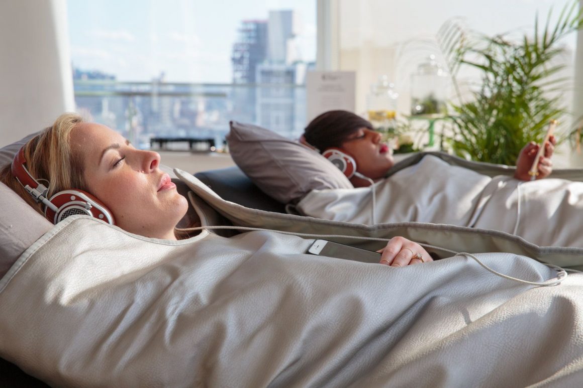 What Is Infrared Light Therapy & Does It Actually Work? (+ 4 Best