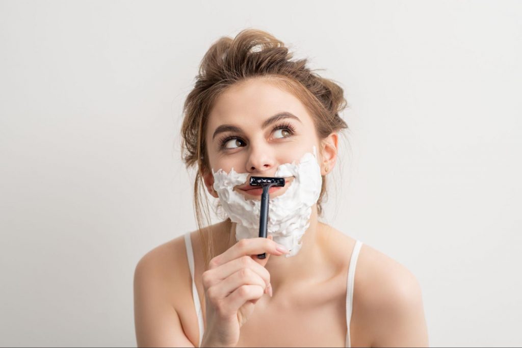 Dermaplaning vs Shaving