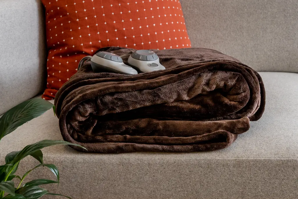 Sunbeam Heated Blanket for Ultimate Coziness: Top Picks